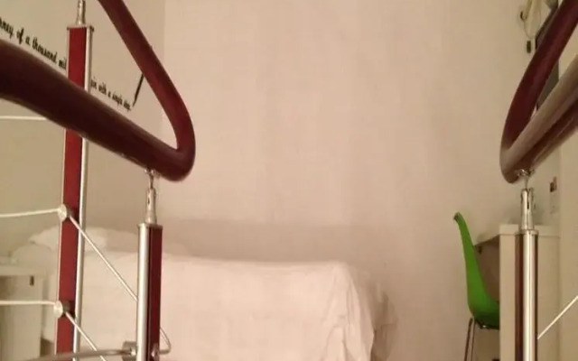 Motel 168