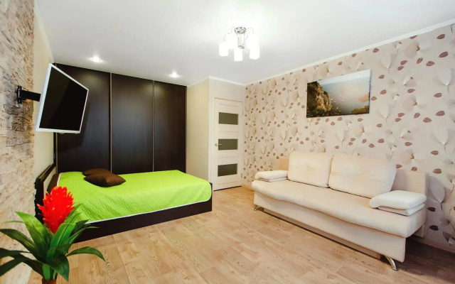 Apartments on 40 let Pobedy 66 street