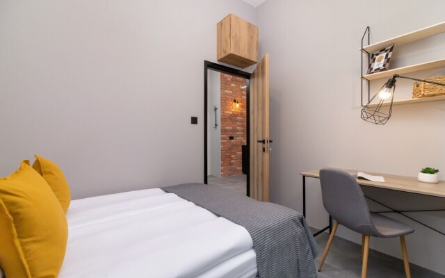 Lokum Salsa Apartment Cracow by Renters