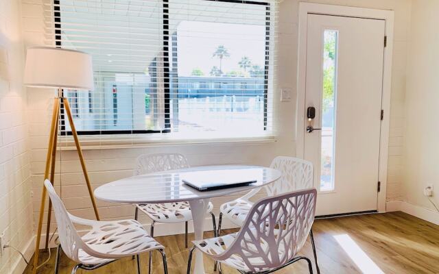 Primo Old Town Location with Heated Pool