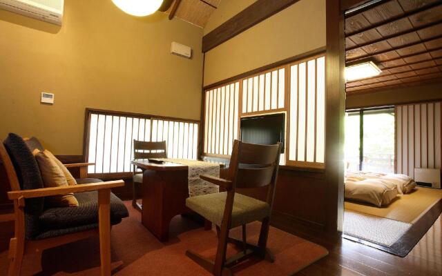 Kurokawa Onsen Satonoyu Waraku