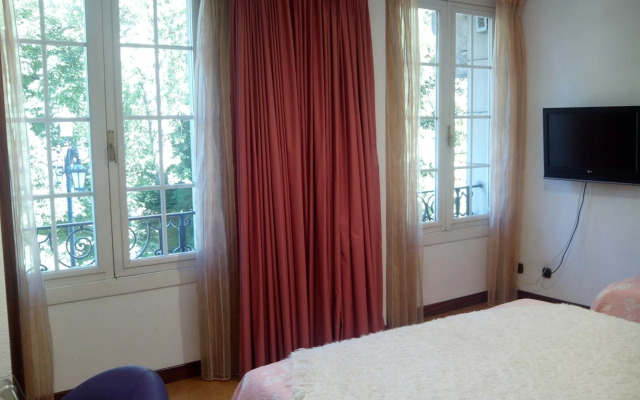 Hotel Santa Cruz