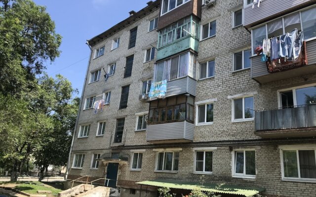 Apartment on Alleya Truda 3