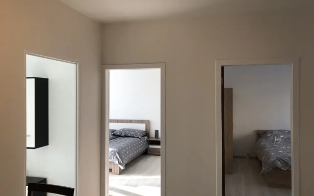 Mountain View Apartment