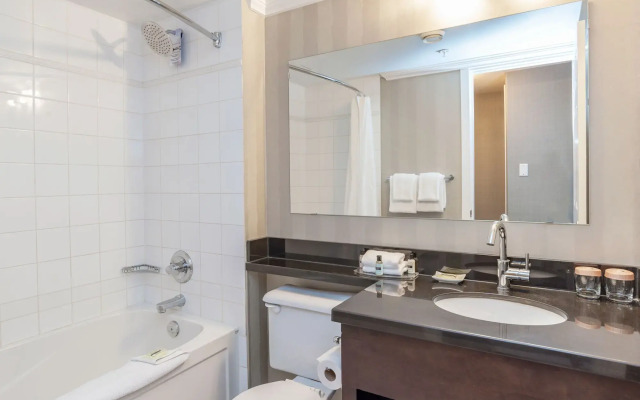 Sandman Hotel Vancouver Airport