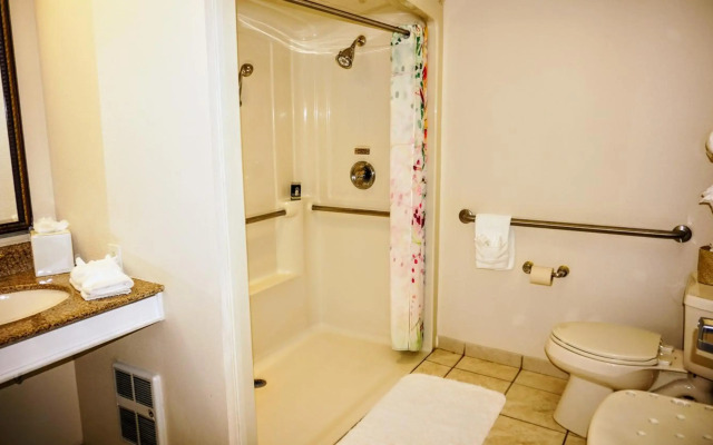 The Wilshire Grand Hotel