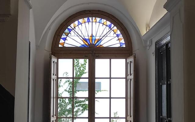 Apartamentos Petronila 1881