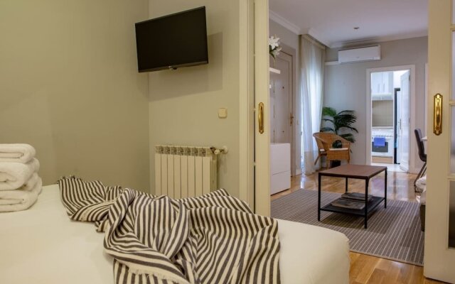 Modern and chic 1 Bed Apt at Madrid Centre
