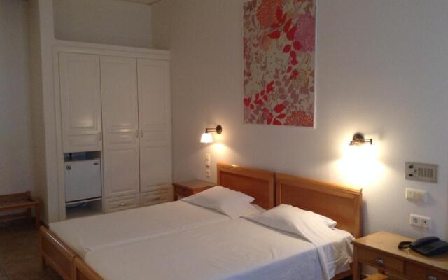 Rosebay Hotel