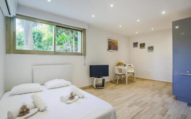 Studio AC la Californie-Upscale Quiet Residence by Olidesi