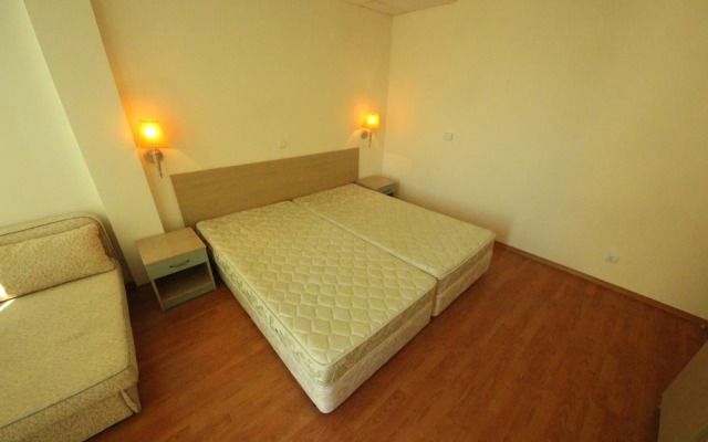 Menada Oasis Resort Apartments