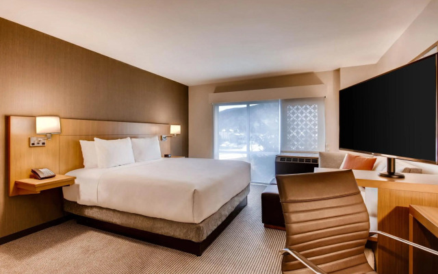 Hyatt Place Keystone / Dillon