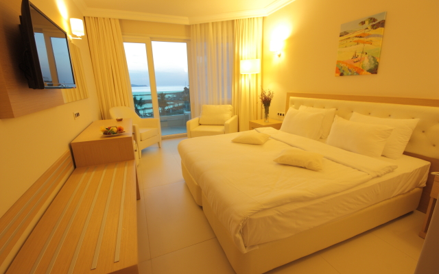 Dragut Point South Hotel