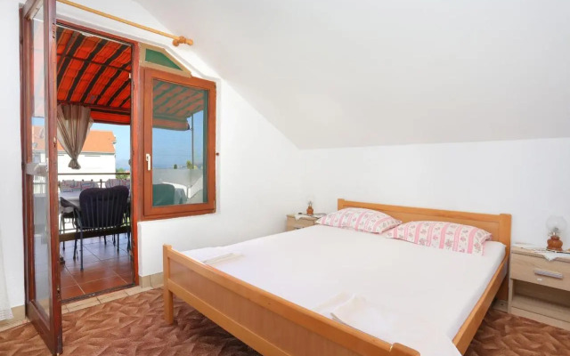 Apartments by the sea Okrug Gornji, Ciovo - 1069