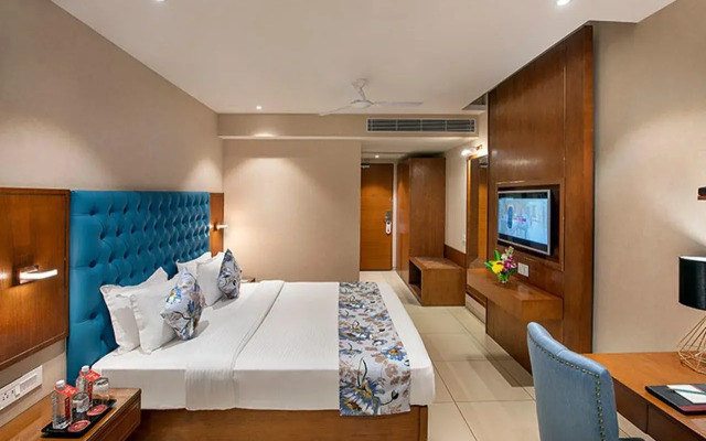 Parker Lords Eco Inn Ahmedabad