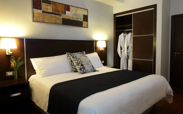 Marriott Executive Apartments Panama City, Finisterre