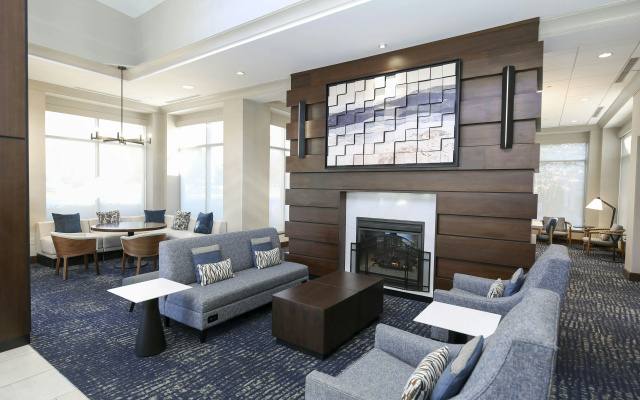 Hilton Garden Inn Melville