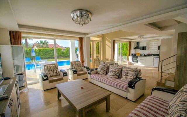 Hisarpark A Villa, Özel Havuzlu, Fethiye