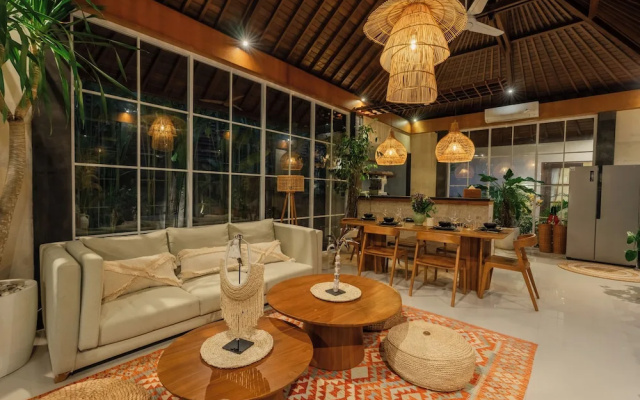 Villa Nana by Pertama Stay