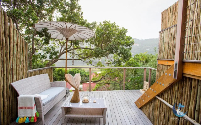 Pearl Moon Boutique Suites