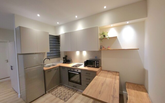 Lorenzo Mavili Suite