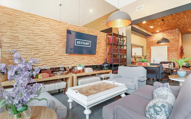 Roami at Factors Row