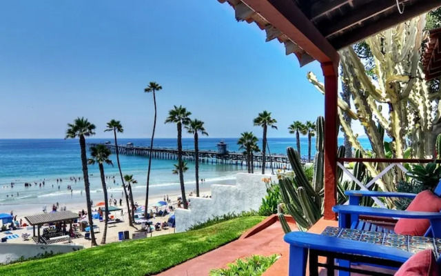 Beachcomber Inn