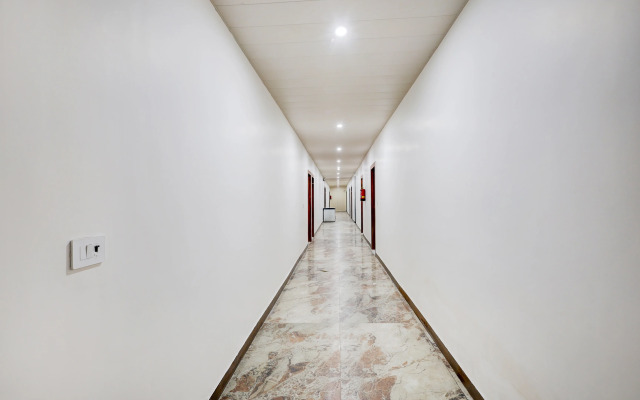 Super Townhouse Sarai Metro Station Formerly Palla