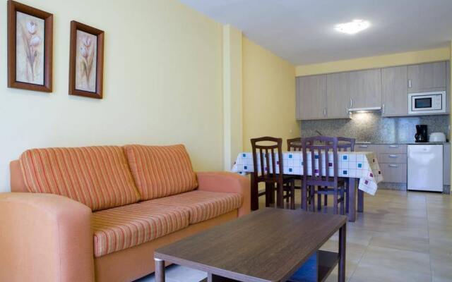 Apartamentos La Rana