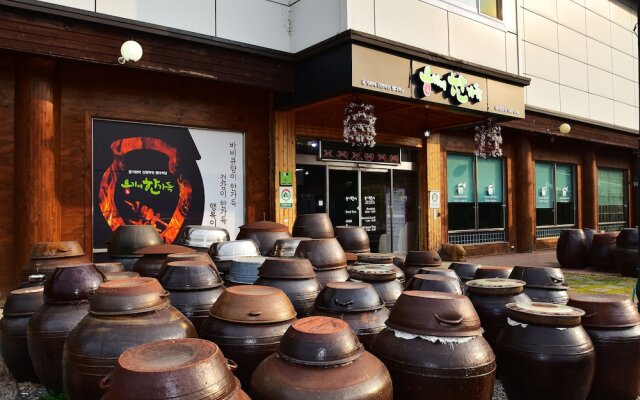 Sungbochon Youth Hostel - Hostel