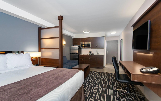 Microtel Inn & Suites by Wyndham Mont Tremblant