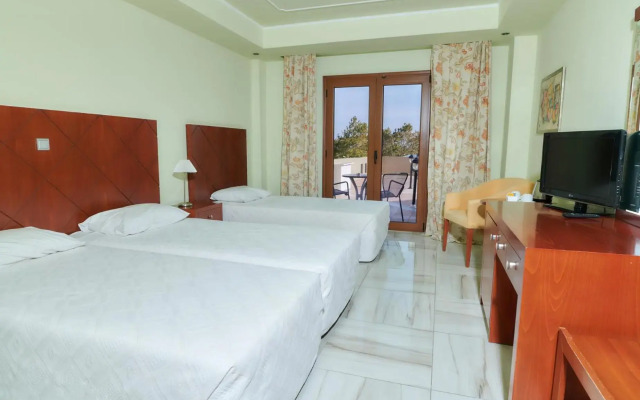 Nefeli Hotel