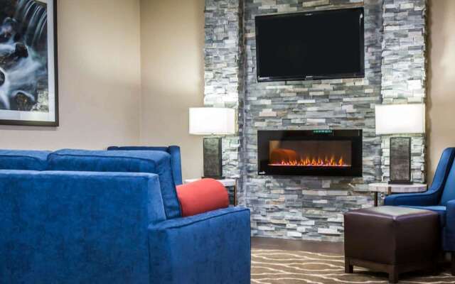 Comfort Inn Morris I-80