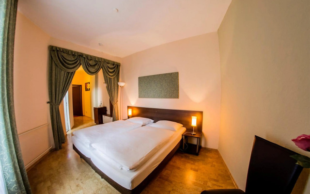 Hotel Pension Victoria