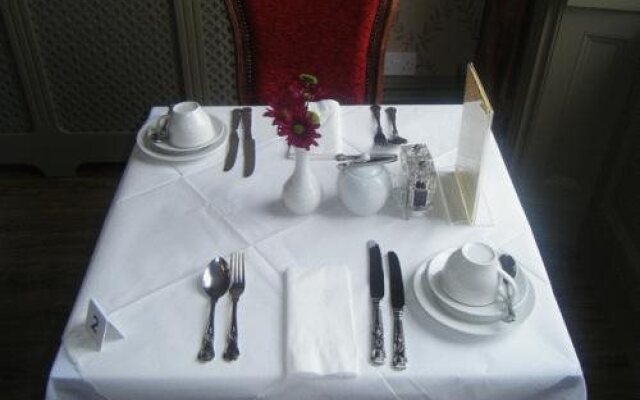 Hilden House
