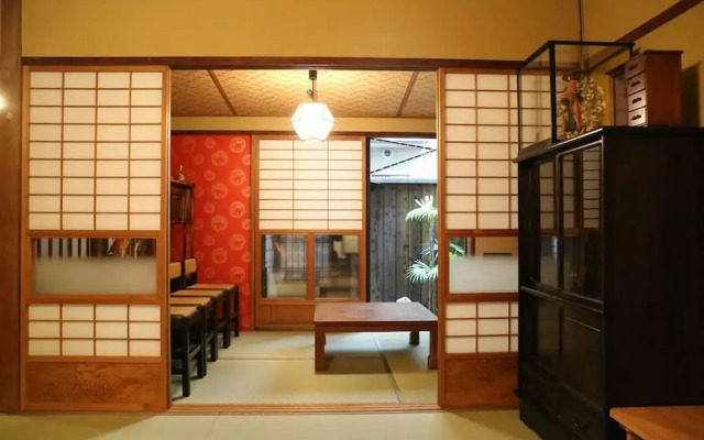 Nijo Castle Machiya House