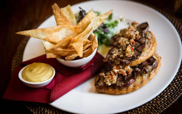 Buccleuch and Queensberry Arms Hotel