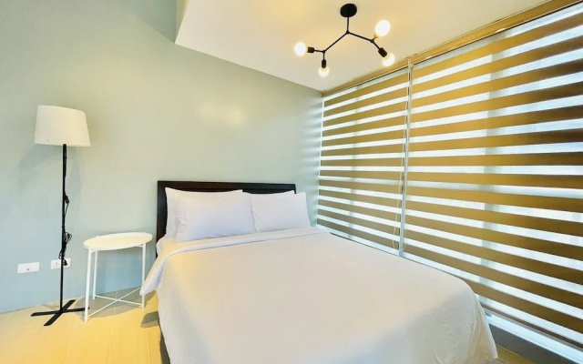 Uptown Parksuites 1