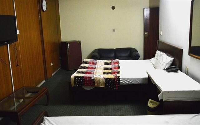 Shamrock Hotel