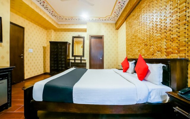 Capital O 38526 Hotel Epic