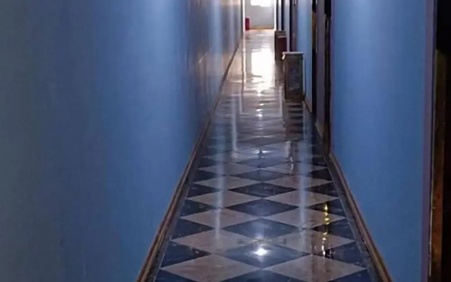 Nanning Hongtu Business Hotel (Railway Station)