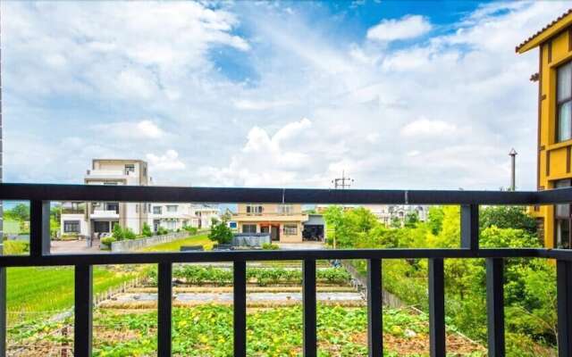Luodong Happy Days Homestay