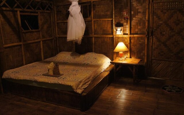 Lazy Hut