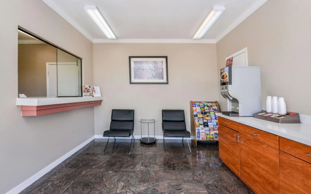 Americas Best Value Inn Pasadena Houston