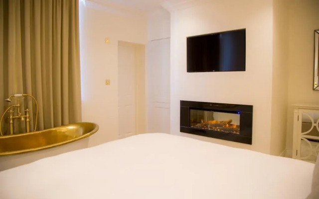 The Hotel Chester