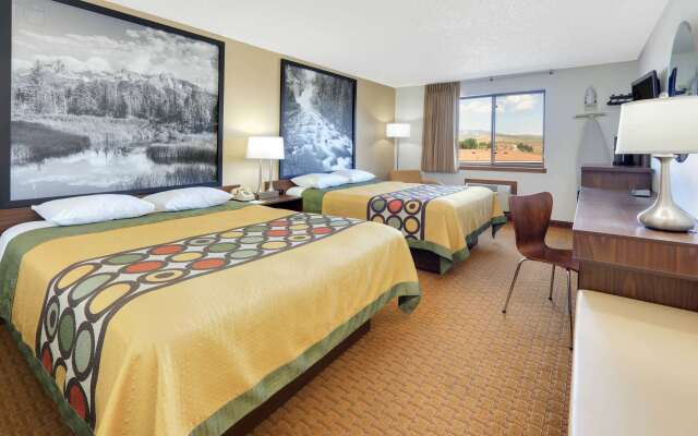 Super 8 by Wyndham Cody