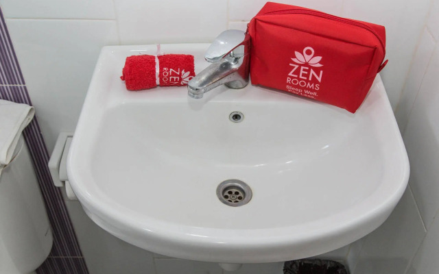 ZEN Rooms Batu Pageh Legian Kuta