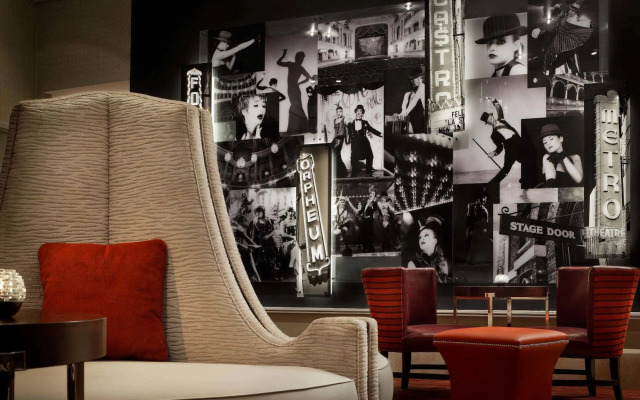 Hotel Adagio, Autograph Collection