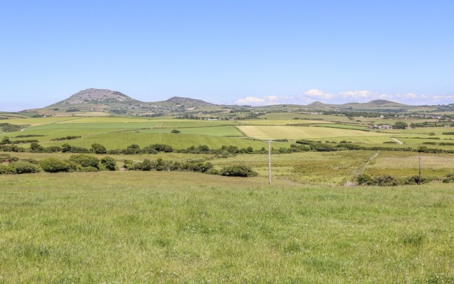 Tir Eironwy
