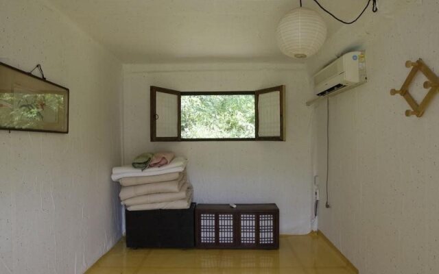 Jangnakwon Hanok Guesthouse